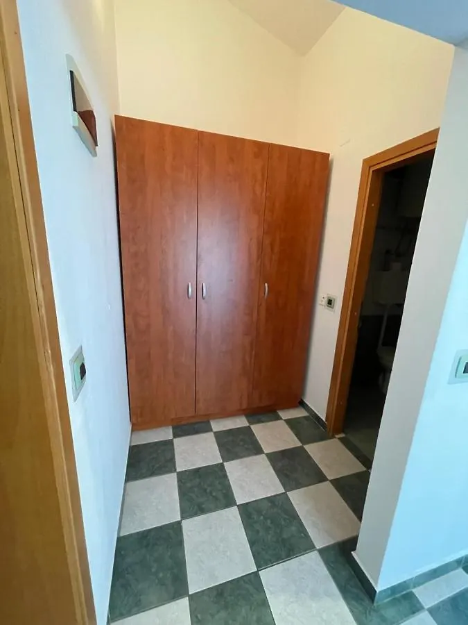 Apartmani Leskovar Mandre Lägenhet